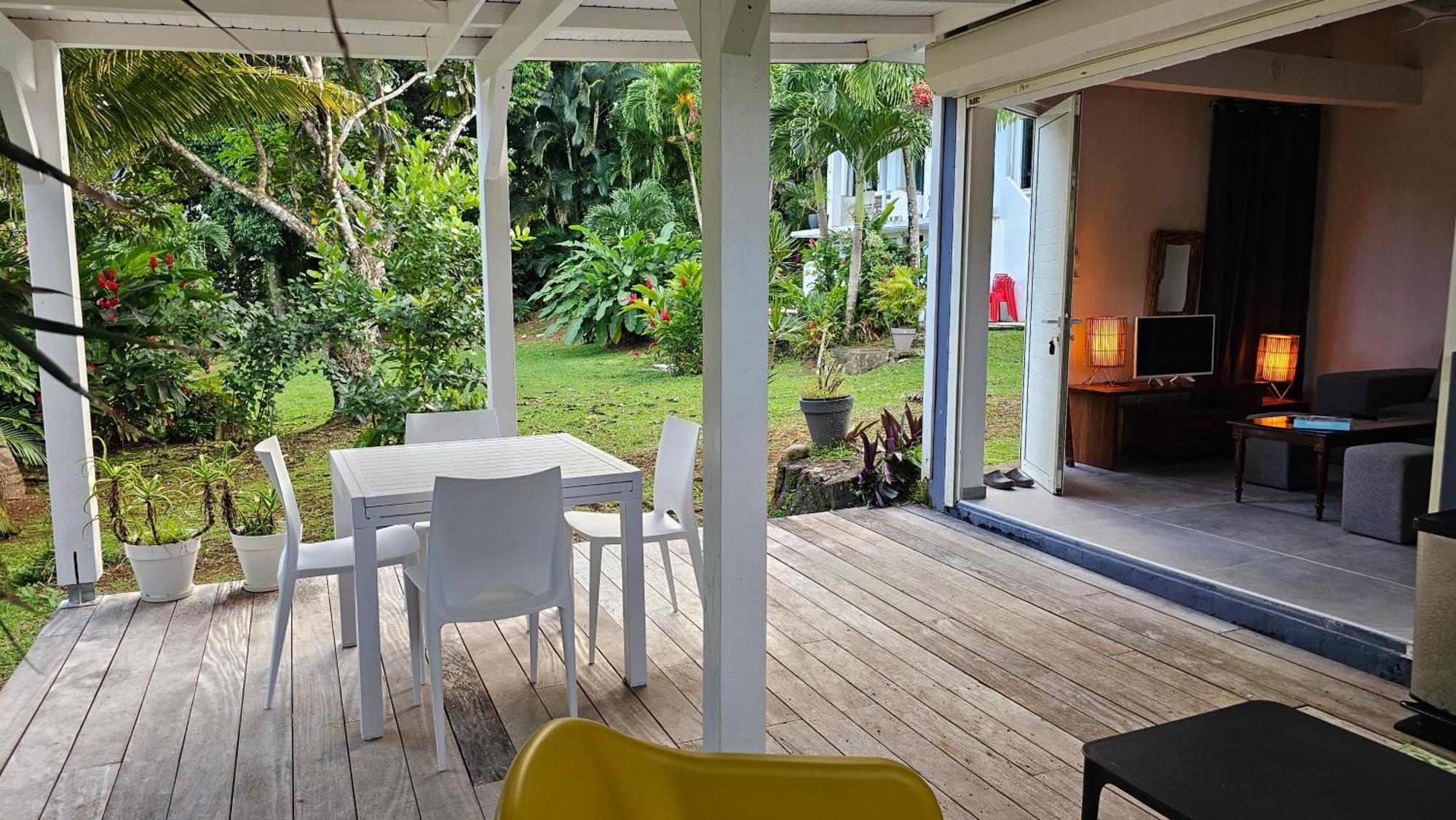 Habitation Villa Les Cassias プティ・ブール エクステリア 写真
